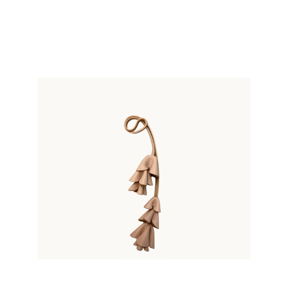 FLOWER CHARM F4