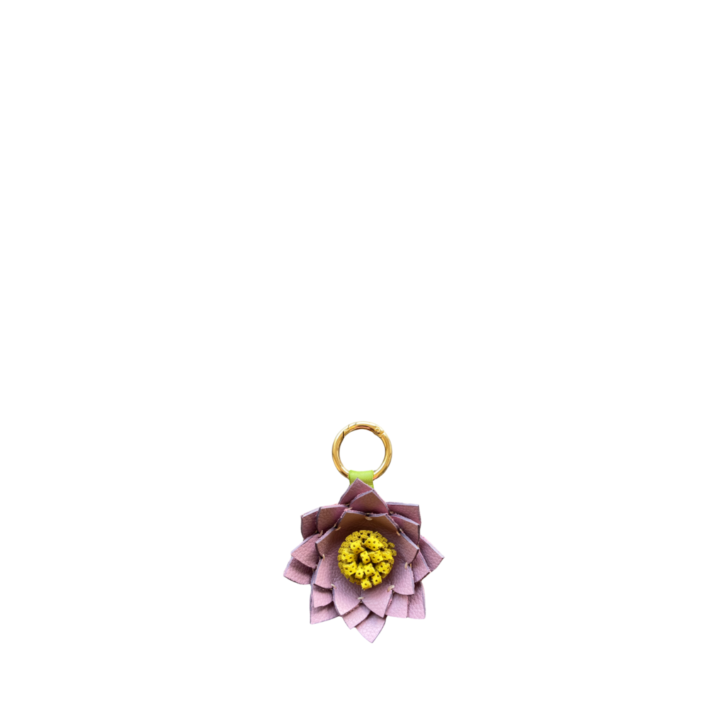 FLOWER CHARM F6